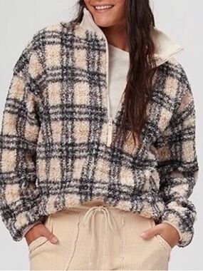 Basin + Range Sherpa Pullover Fleece - Cream and Black